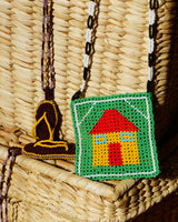THE MI CASA TU CASA POCKET